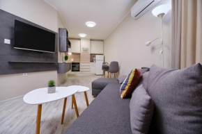 Cozy 1-bed Apartment 2